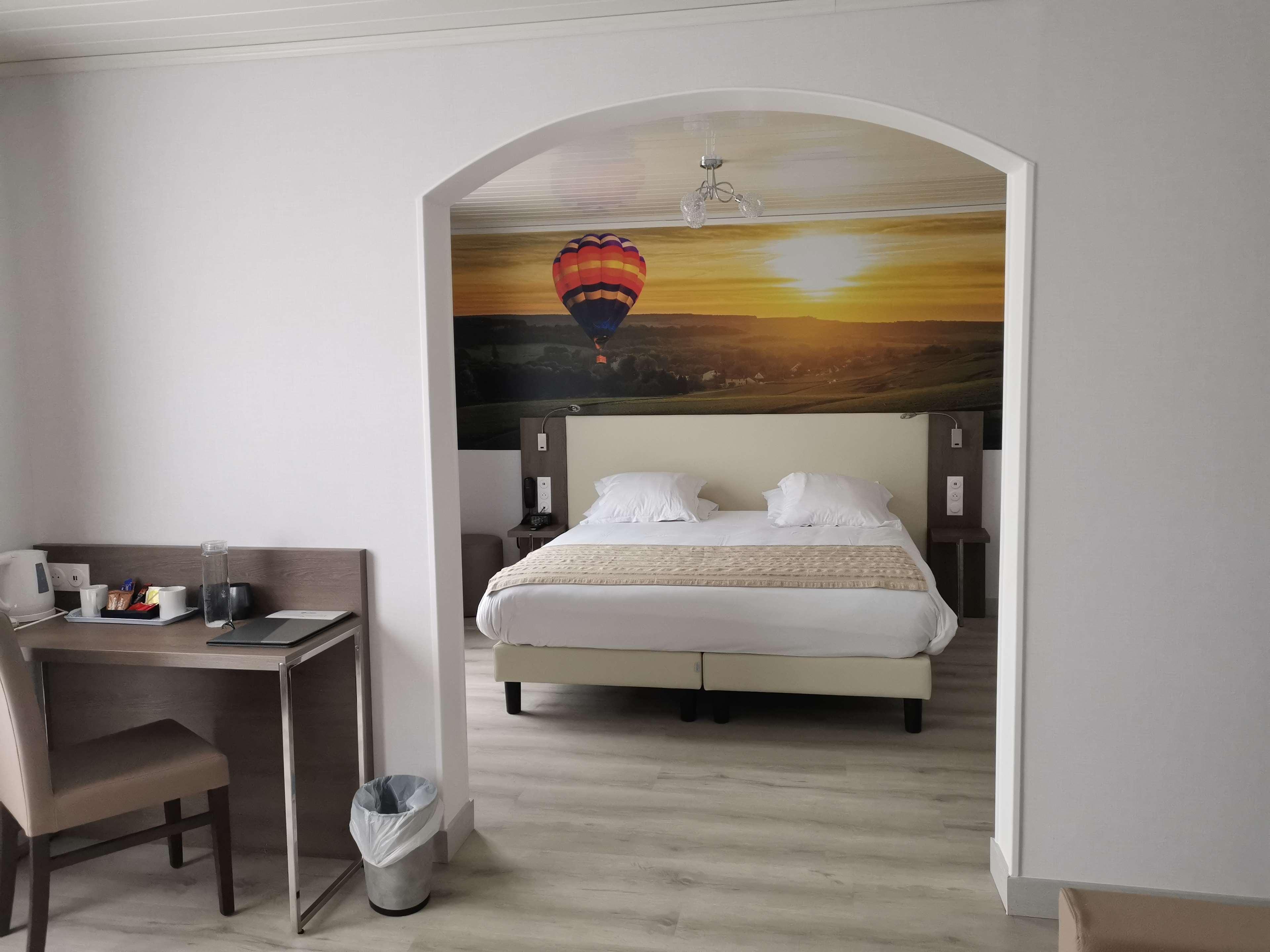 Best Western Hotel Ile de France Château-Thierry Buitenkant foto