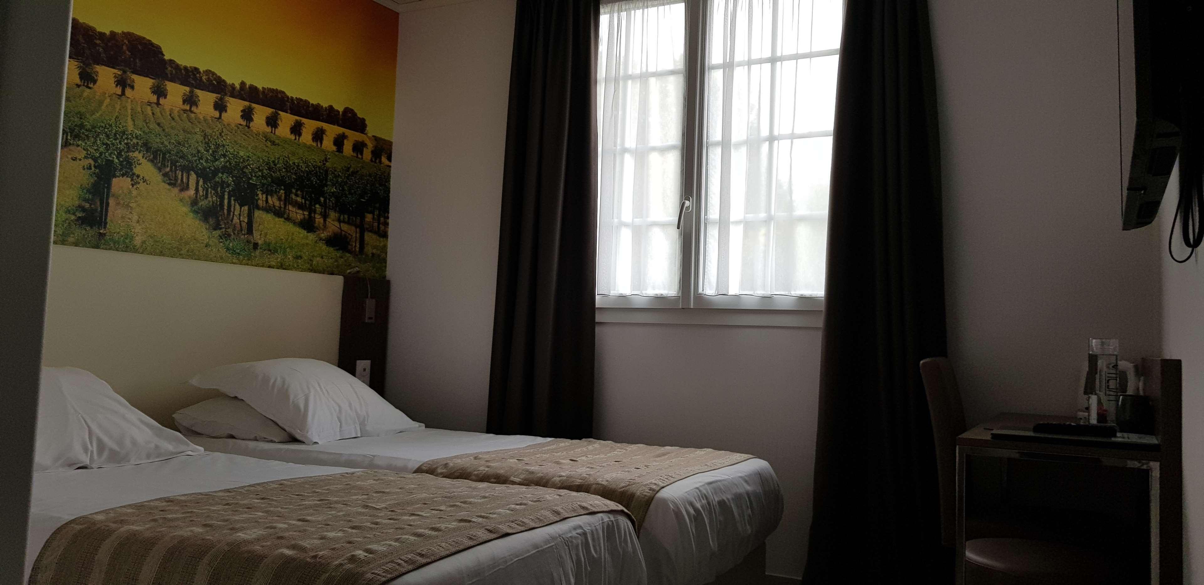 Best Western Hotel Ile de France Château-Thierry Buitenkant foto